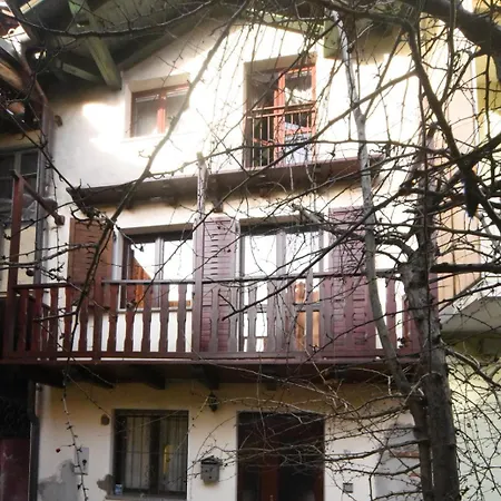 Casa Per Vacanze Pietro Micca 펜션 *